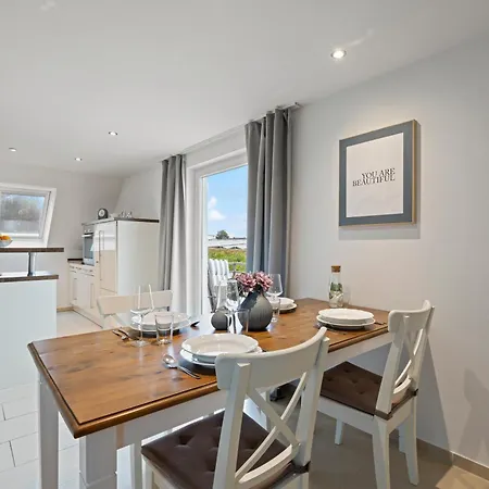 Pematra Haus Sonnenschein - Lieblingsplatz * Lübeck